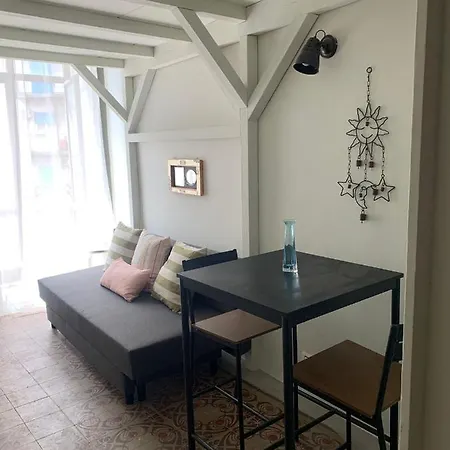 Avaya - Monolocale Soppalcato In Centro Storico شقة