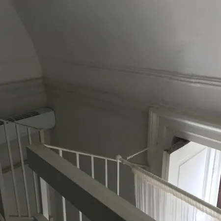 Avaya - Monolocale Soppalcato In Centro Storico